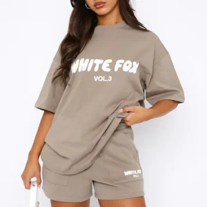 The Rise of Whitefox Clothing: A Trendsetter in Fashion