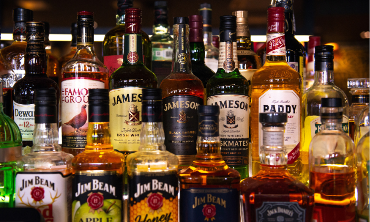 Alcoholic Beverages Market Size and Growth Forecast Report 2024-2032