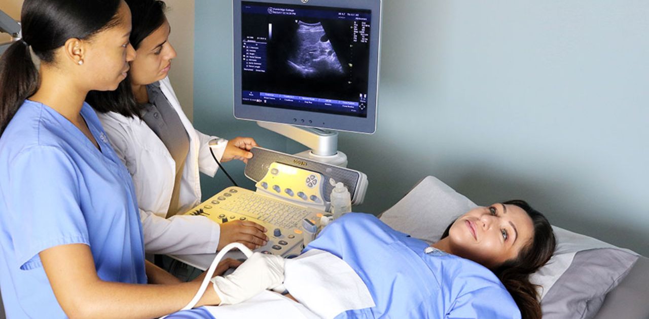 How Much Does an Ultrasound Tech Make?