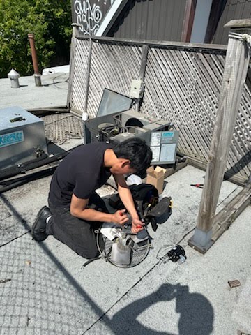 hvac contractor in Toronto, Canada