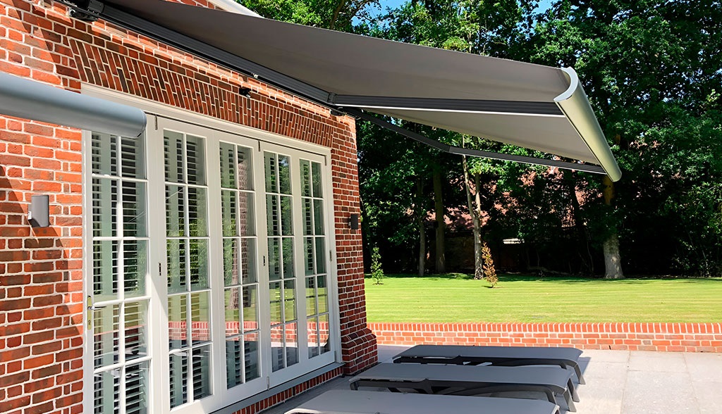 patio awning